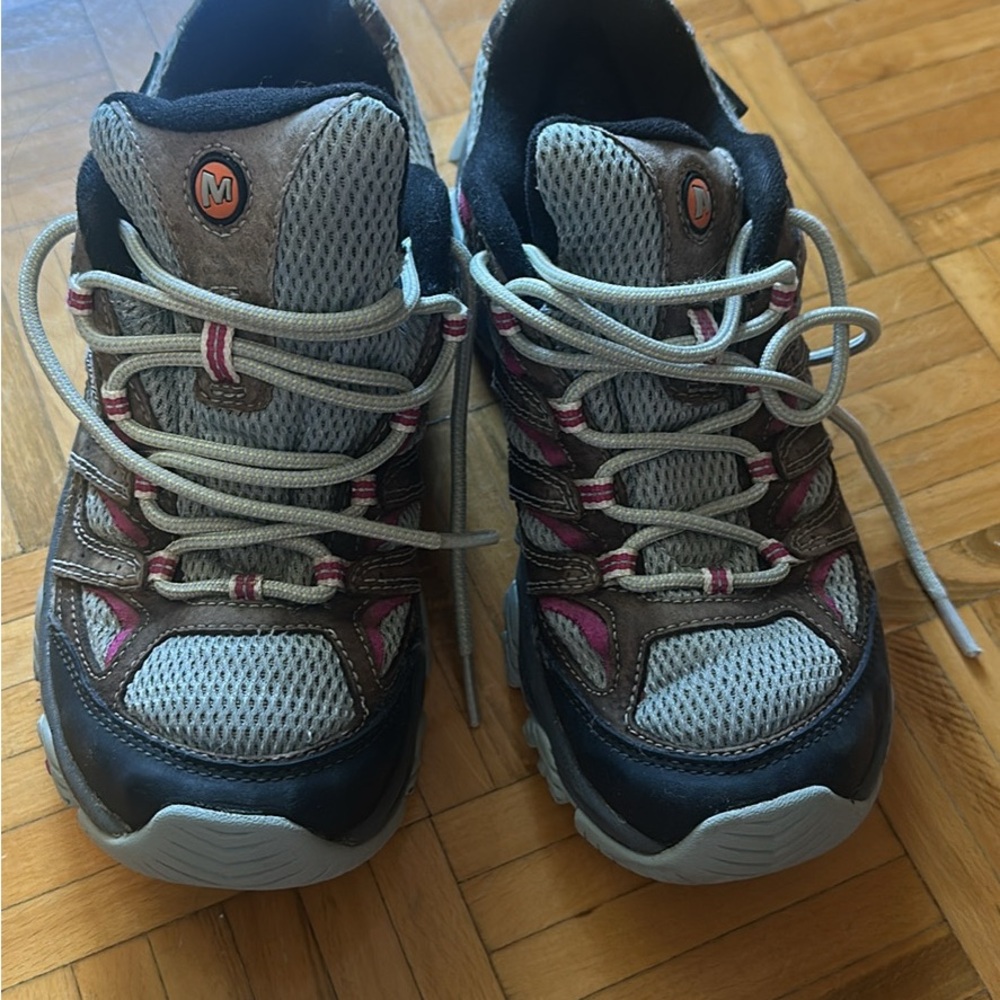 Merrell Moab Women’s Trail Shoes